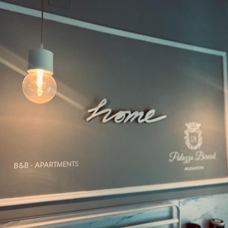 Palazzo Berardi Bed & Breakfast Taranto Exterior photo
